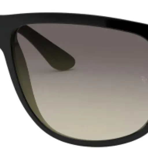 Test Ray-Ban Lunettes de Soleil Adulte Mixte Black Frame/ Grey Gradient Lens : le classique qui fait le job sans trop en faire