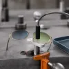 Les verres bleus et verts ne sont plus un caprice : ce que la teinte change à votre confort visuel