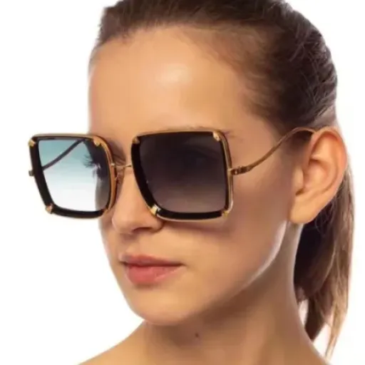 Test Punk lunettes de soleil HPIRME : le look rétro pas cher qui fait le job (avec quelques limites)